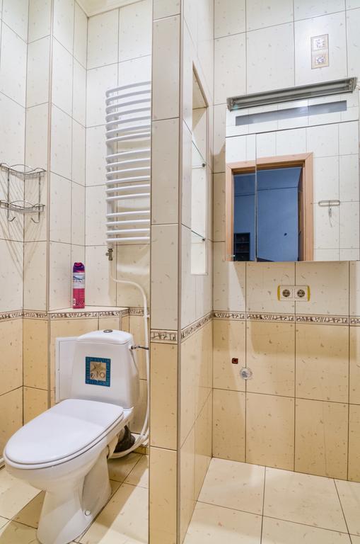 Apartamenty Lesi Ukrainky 17 Lviv Bilik gambar