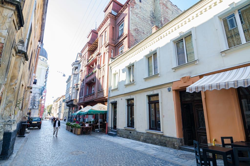 Apartamenty Lesi Ukrainky 17 Lviv Luaran gambar